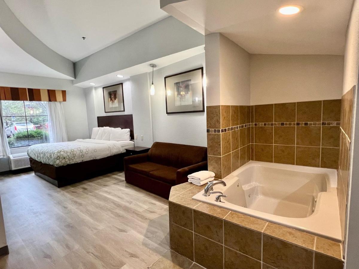 Hometowne Studios & Suites Washington Bagian luar foto