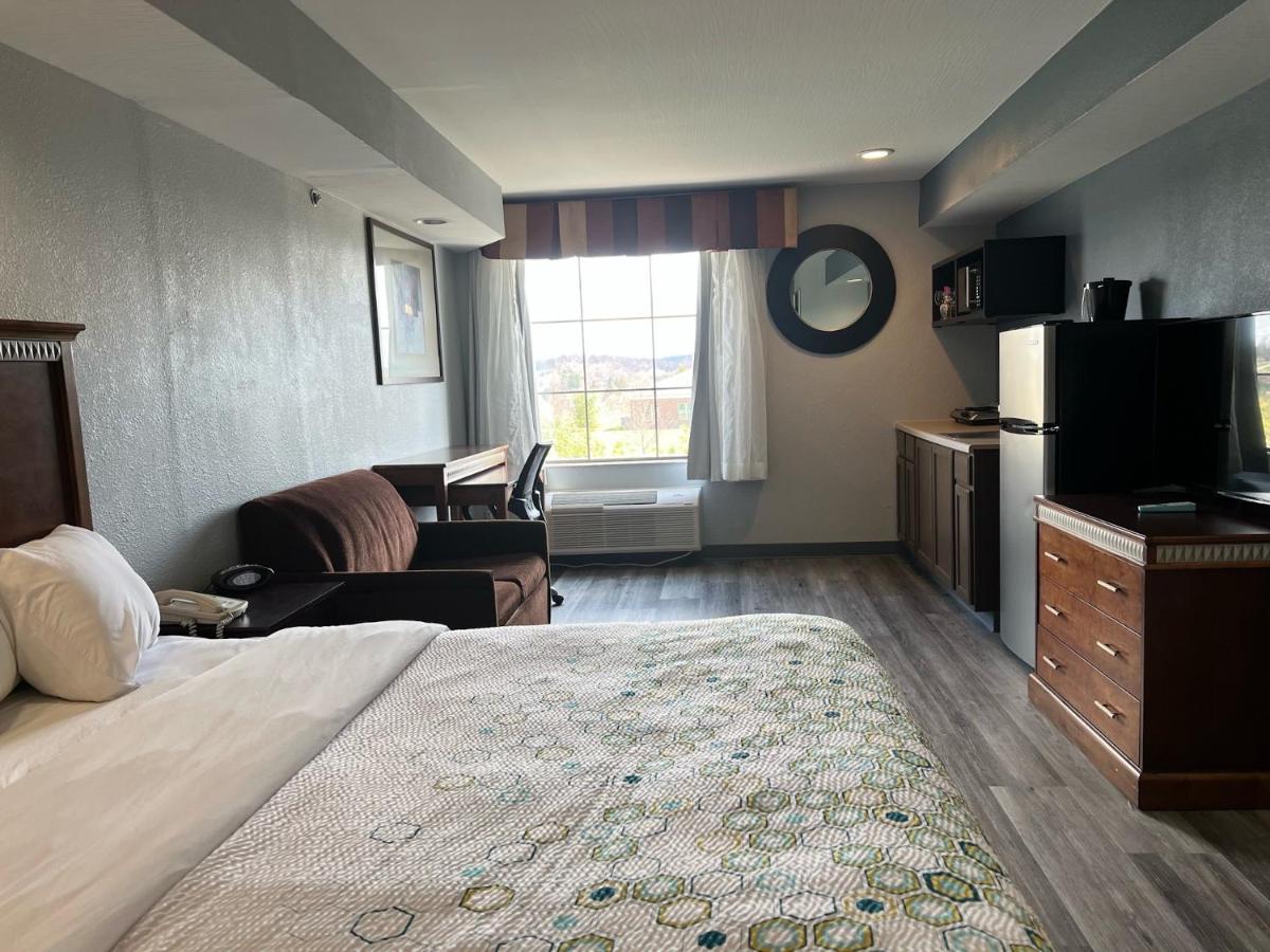 Hometowne Studios & Suites Washington Bagian luar foto